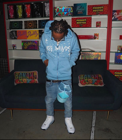 Free Minds Full Zip Baby Blue